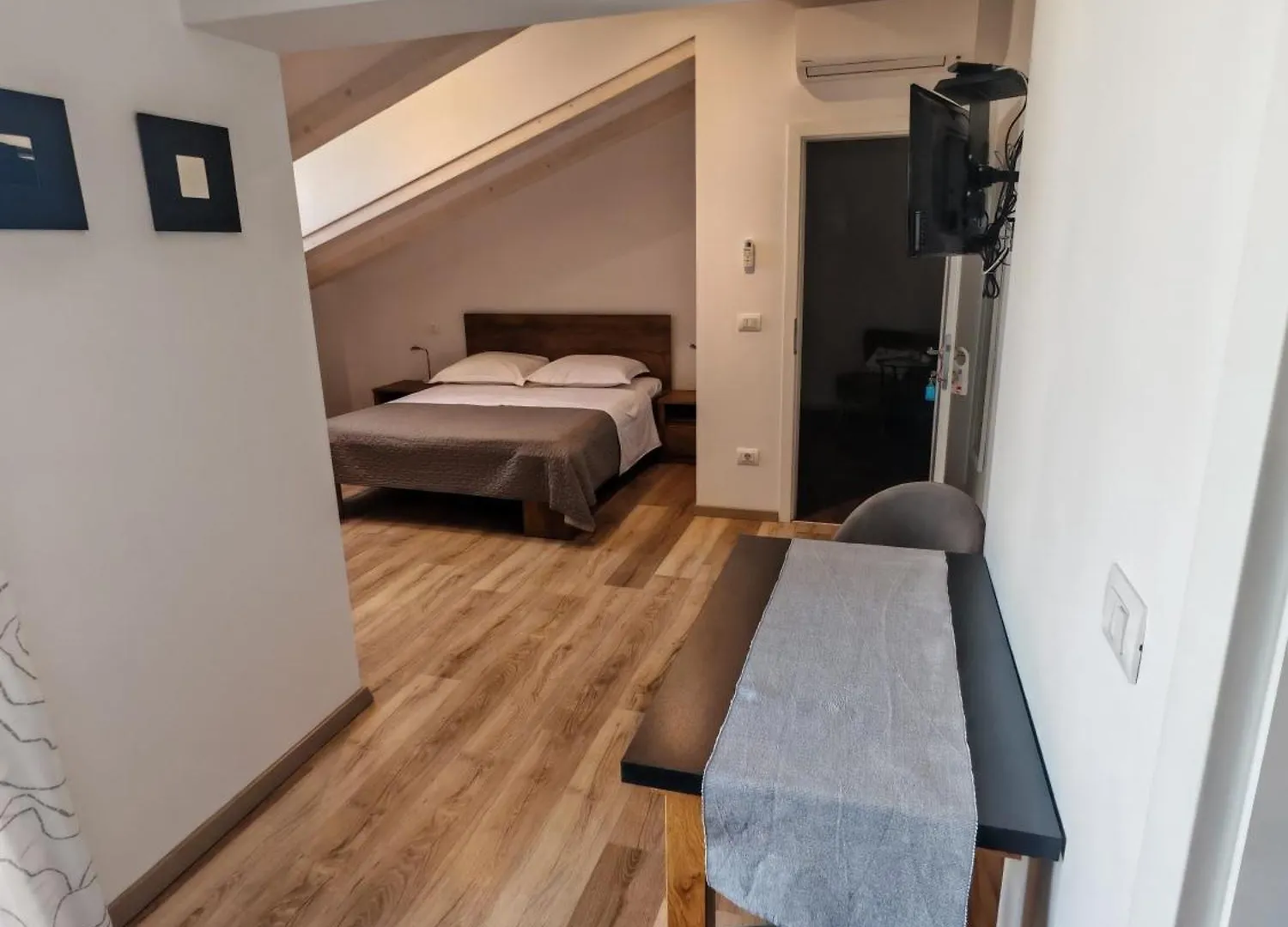Apartments Val ロヴィニ