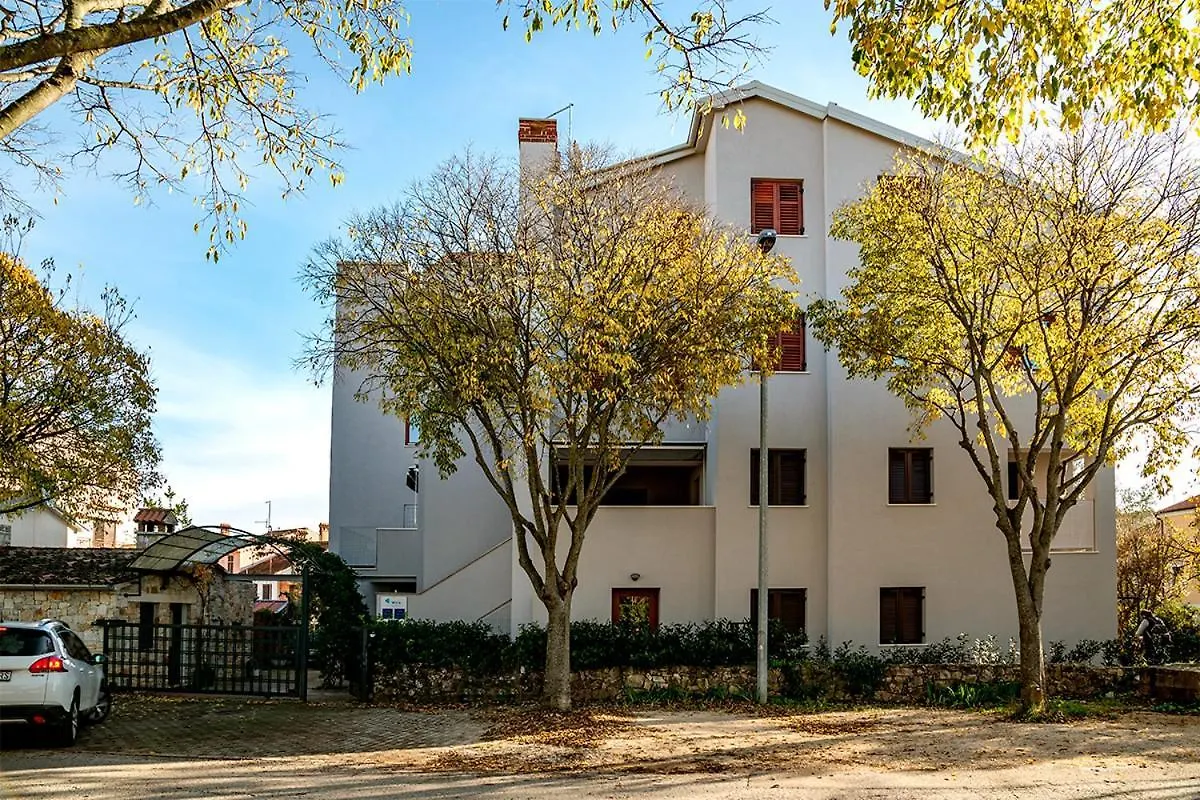Apartments Val Rovinj 3*,  Horvátország